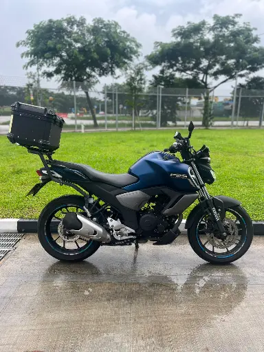 [FBQ9578B] YAMAHA/FZS ABS
MANUAL